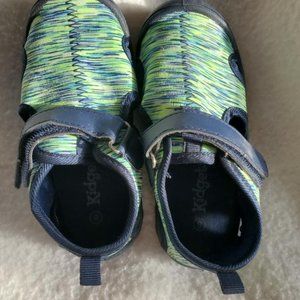 Kidgets Water Shoes, Sz 8 Toddler, NWOT